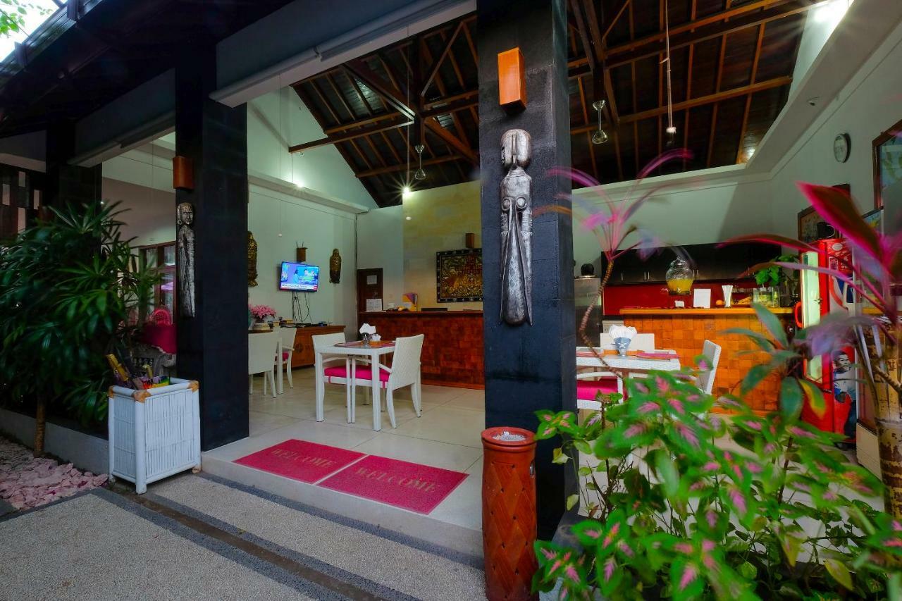Lombok Senggigi Hotel Mangsit Exterior photo